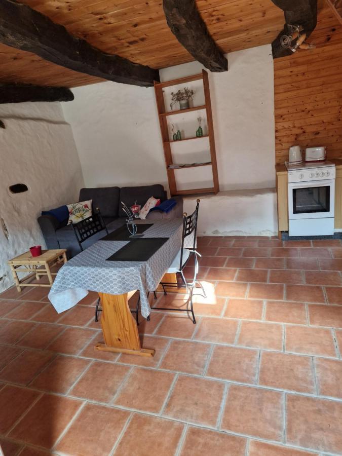 Gite Rustique En Centre Bretagne Laniscat Eksteriør billede